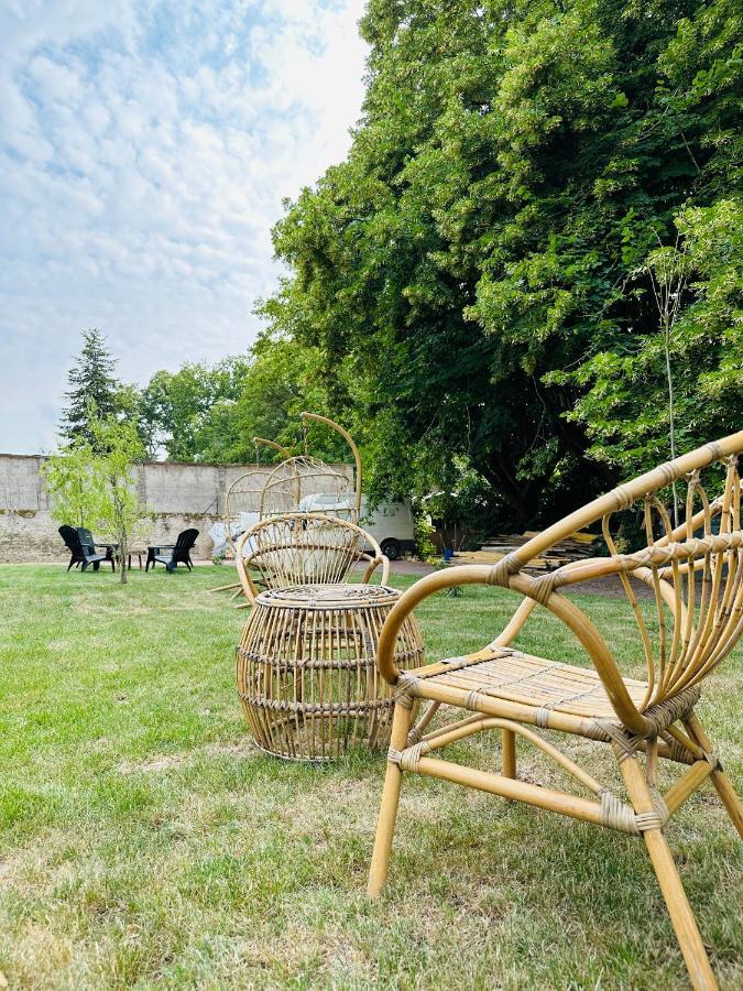 The Rabelaisian Room In A Charming Mansion At The Gates Of Tours Saint-Avertin Exteriér fotografie